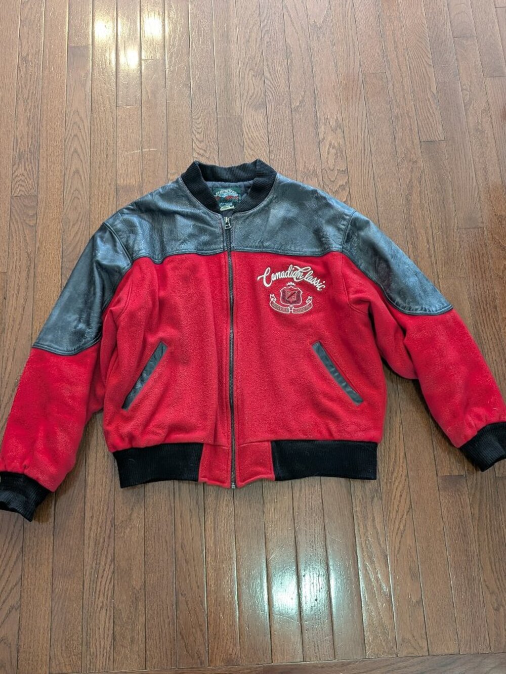 Vintage Beaver Canoe Canadian Classic Wool and Leather Jacket Made in Canada Lrg